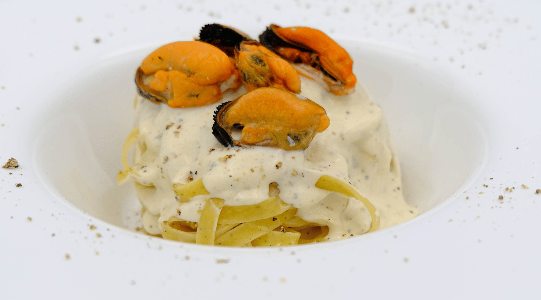 Truffle Tagliatelle Cacio & Pepe with Mussels